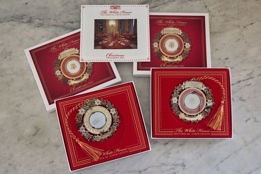 State Dinners White House Ornament